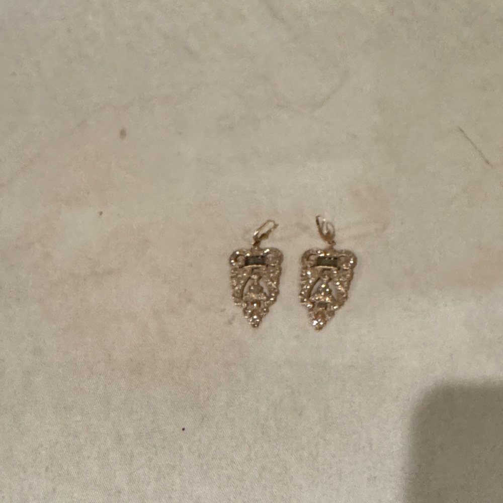 Elegant Gold Drop Earrings